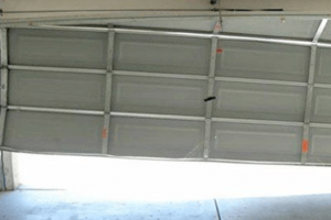 garage door off track los angeles